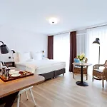 Logierhaus Rheintoreins 3*