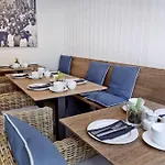 Logierhaus Rheintoreins Hotel 3*