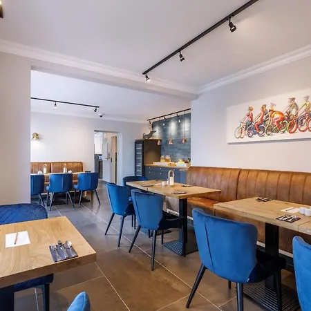 Logierhaus Rheintoreins