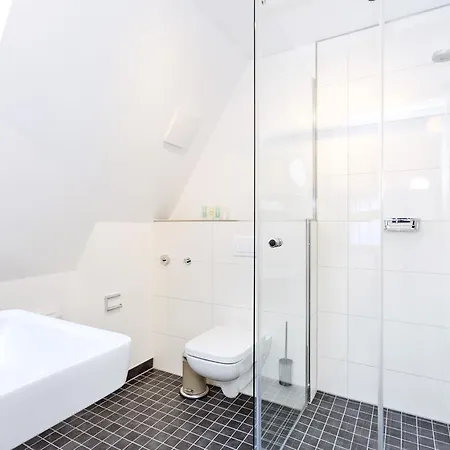 Logierhaus Rheintoreins Hotell Rees