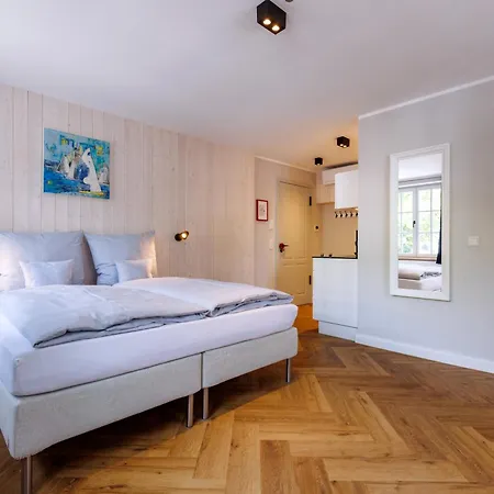 Logierhaus Rheintoreins Hotel Rees