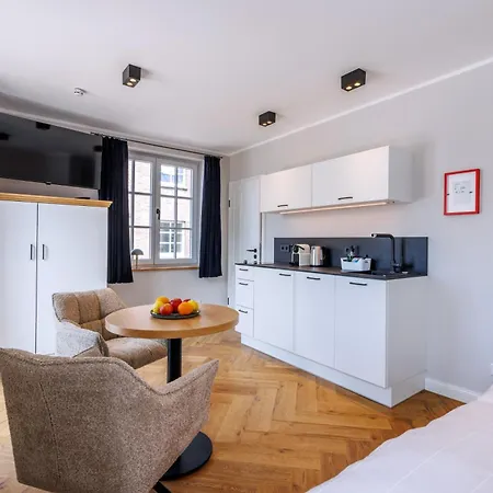 Hotell Logierhaus Rheintoreins 3*