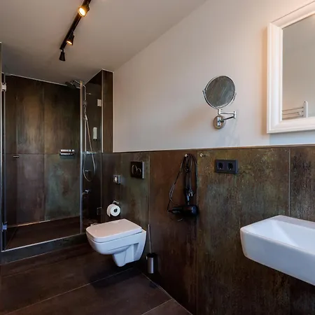 Logierhaus Rheintoreins Hotell Rees