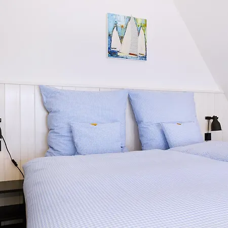 Hotel Logierhaus Rheintoreins