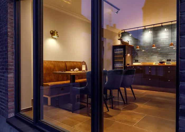 Logierhaus Rheintoreins 3* ريز