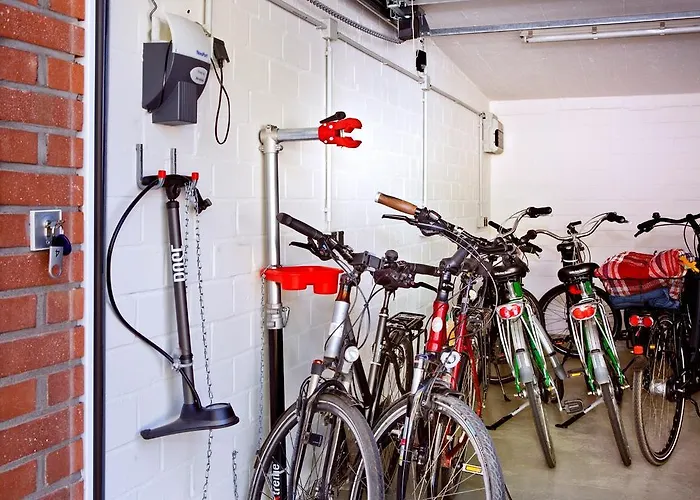 فندق Logierhaus Rheintoreins 3*