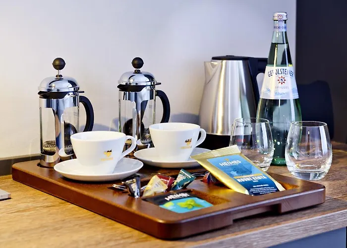 Logierhaus Rheintoreins Hotel