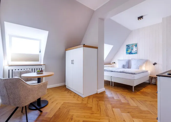 Logierhaus Rheintoreins 3* Rees