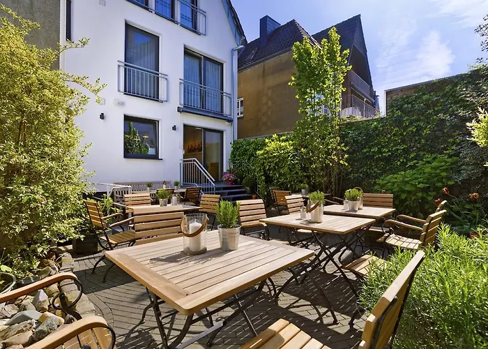 Logierhaus Rheintoreins Hotel