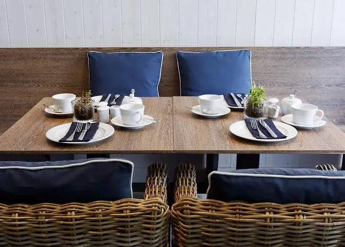 Logierhaus Rheintoreins فندق