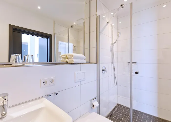 Hotel Logierhaus Rheintoreins