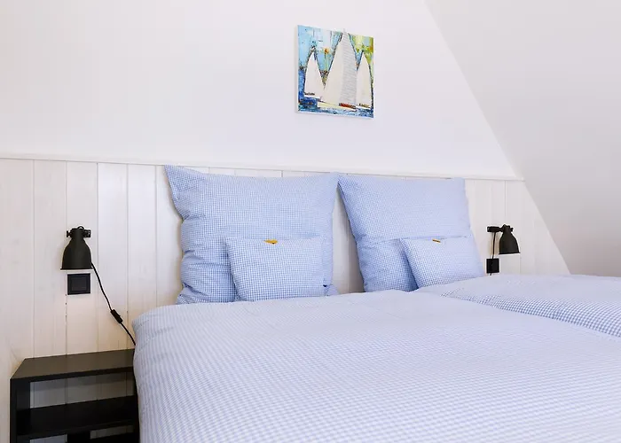 Hotel Logierhaus Rheintoreins