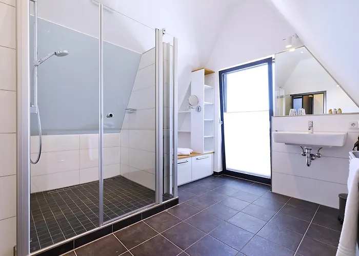 Logierhaus Rheintoreins Hotel Rees