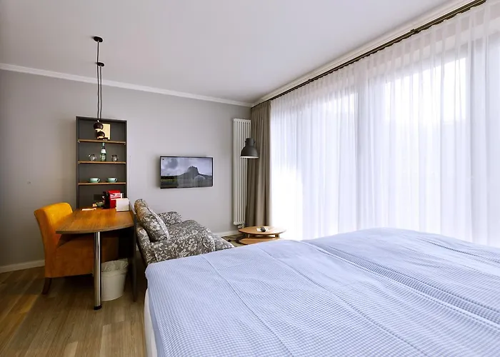 Logierhaus Rheintoreins Hotel Rees